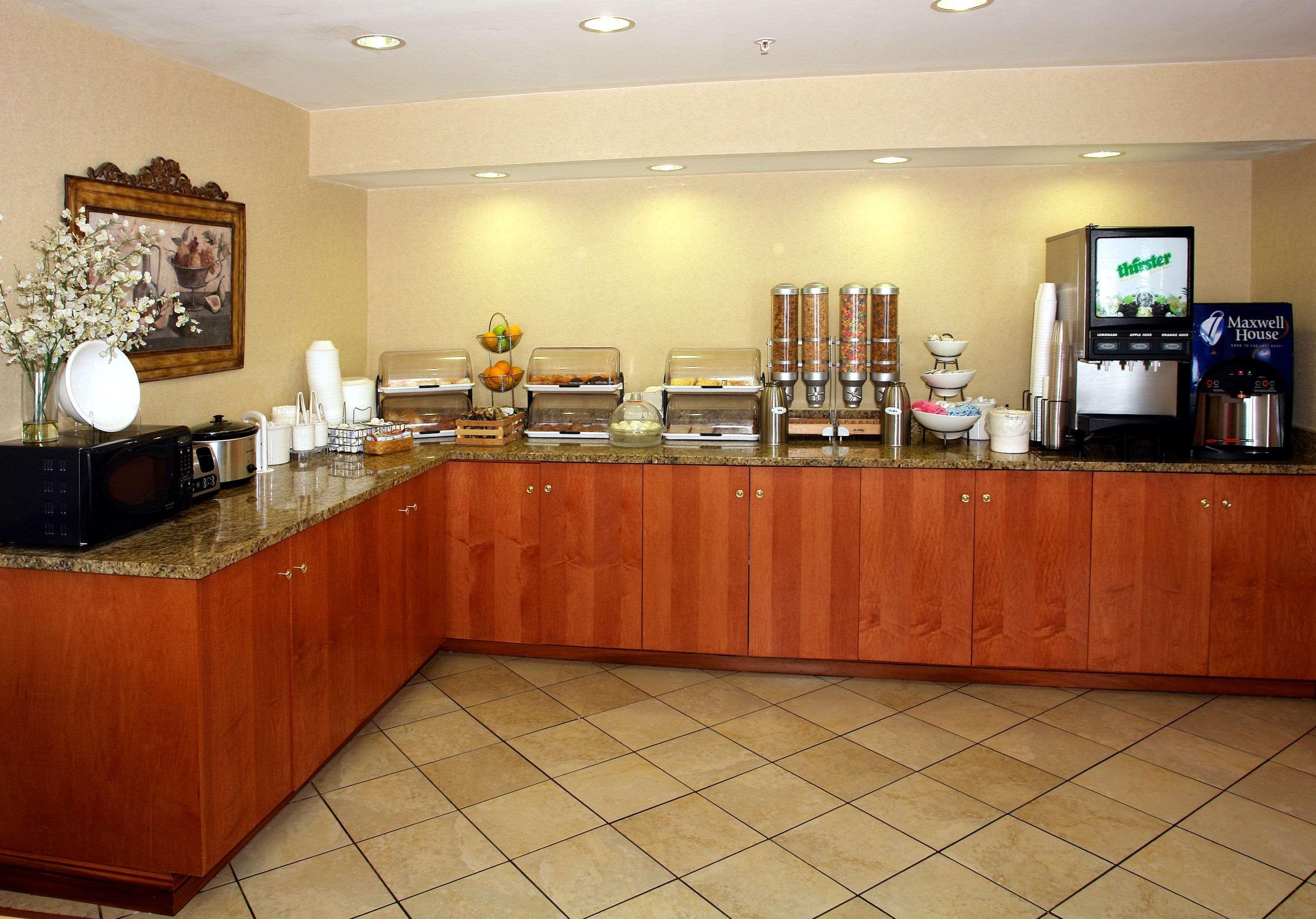 Best Western Executive Inn - Latta Berrys Crossroads Exteriör bild